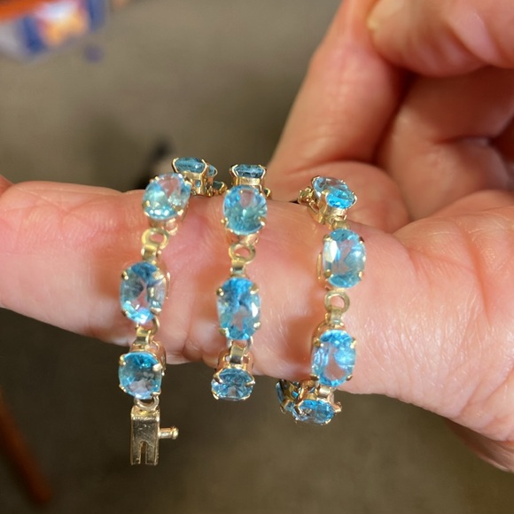 Natural Swiss blue topaz, tennis bracelet - Picture 7 of 7